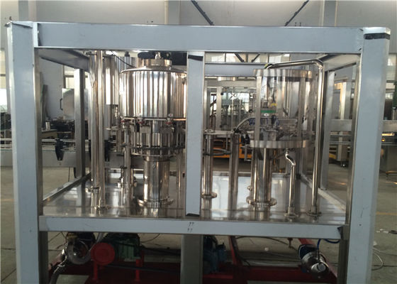 ISO CE Water Bottle Filling Machine Bottling Equipment 1.5KW Suitable Bottle 0.25 - 2L